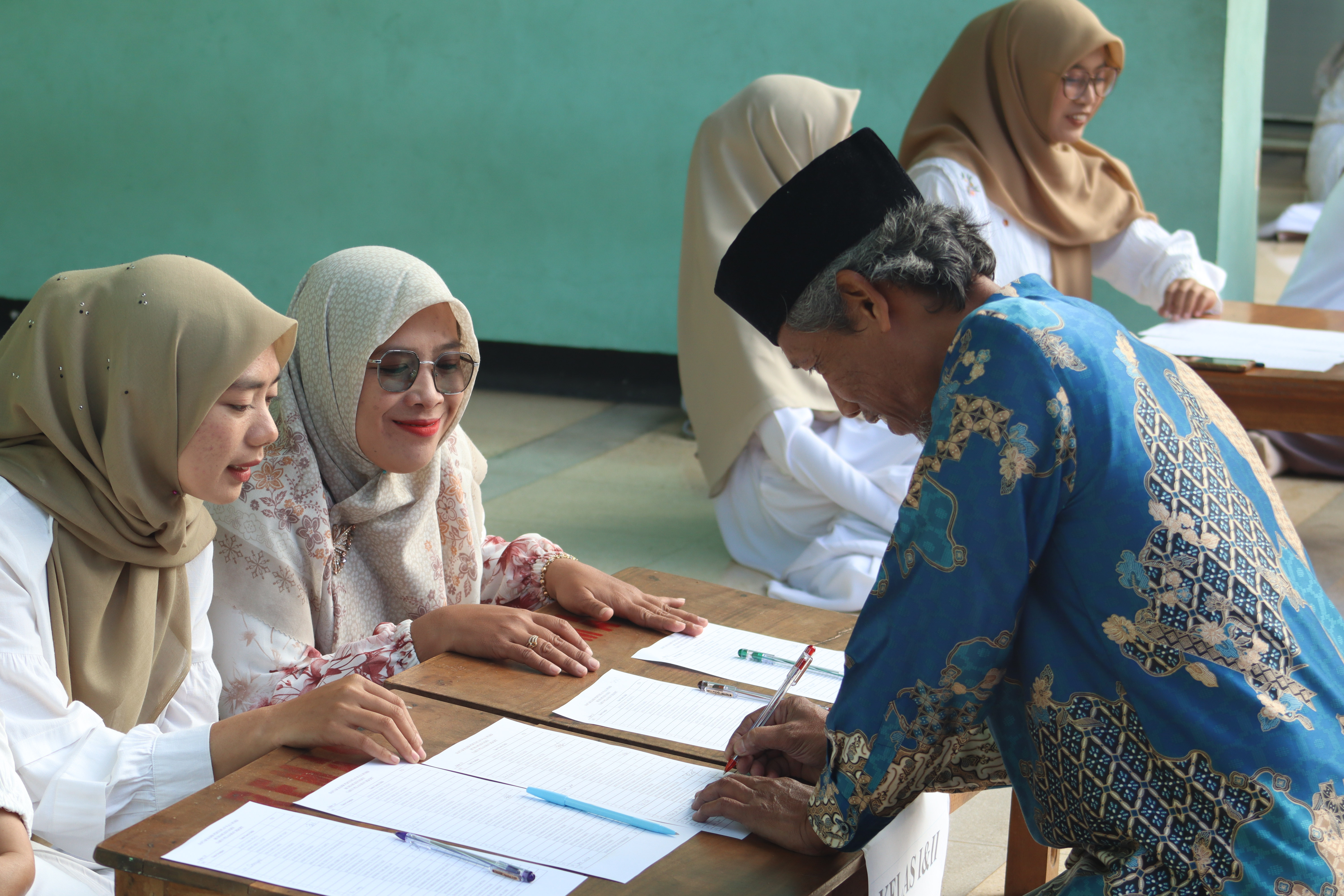 Dokumentasi Istighosah dan Do\'a Bersama Guru dan Wali Murid Tahun Ajaran 2026 2027