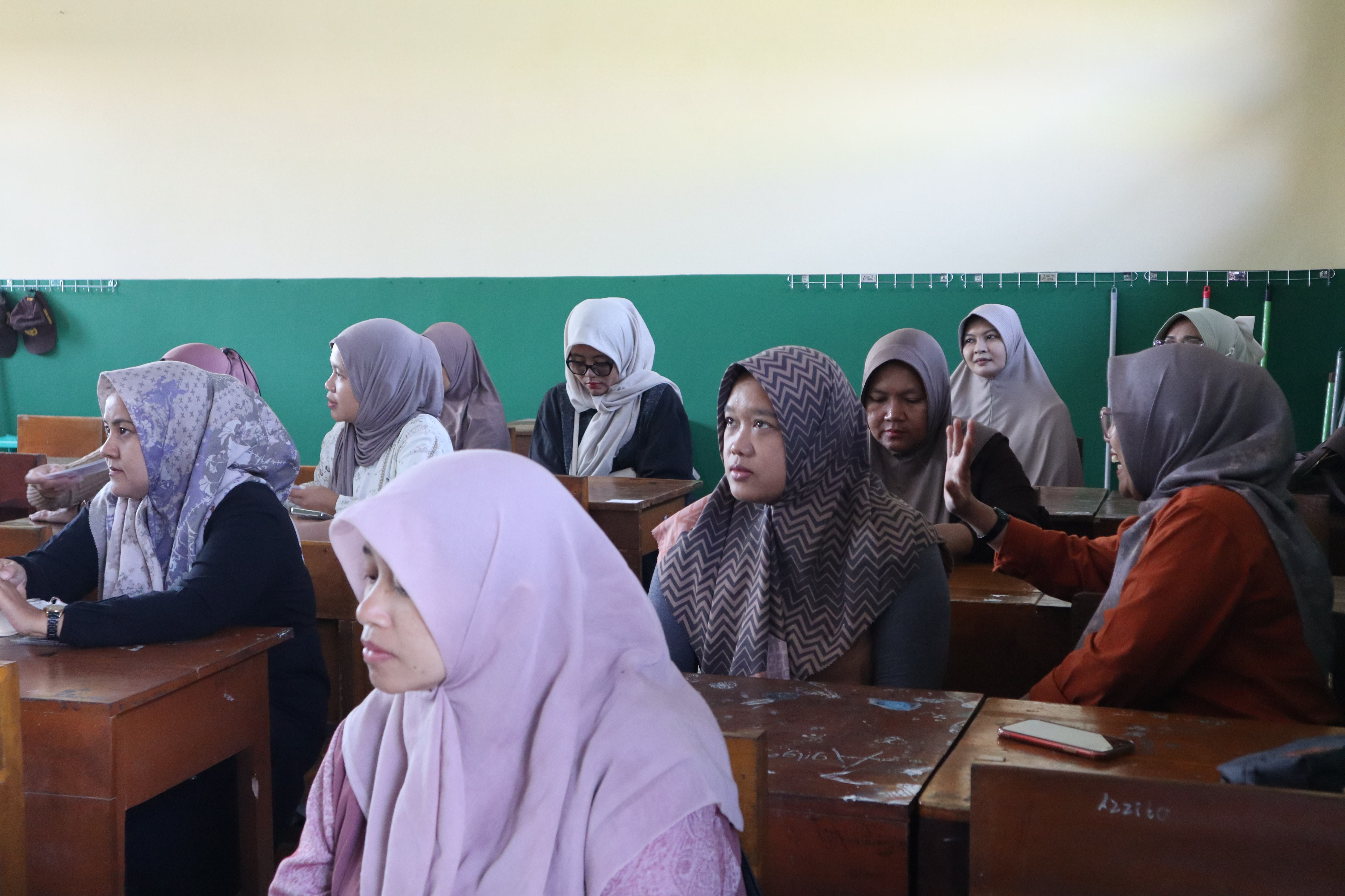 Dokumentasi Istighosah dan Do\\\'a Bersama Guru dan Wali Murid Tahun Ajaran 2026 2027