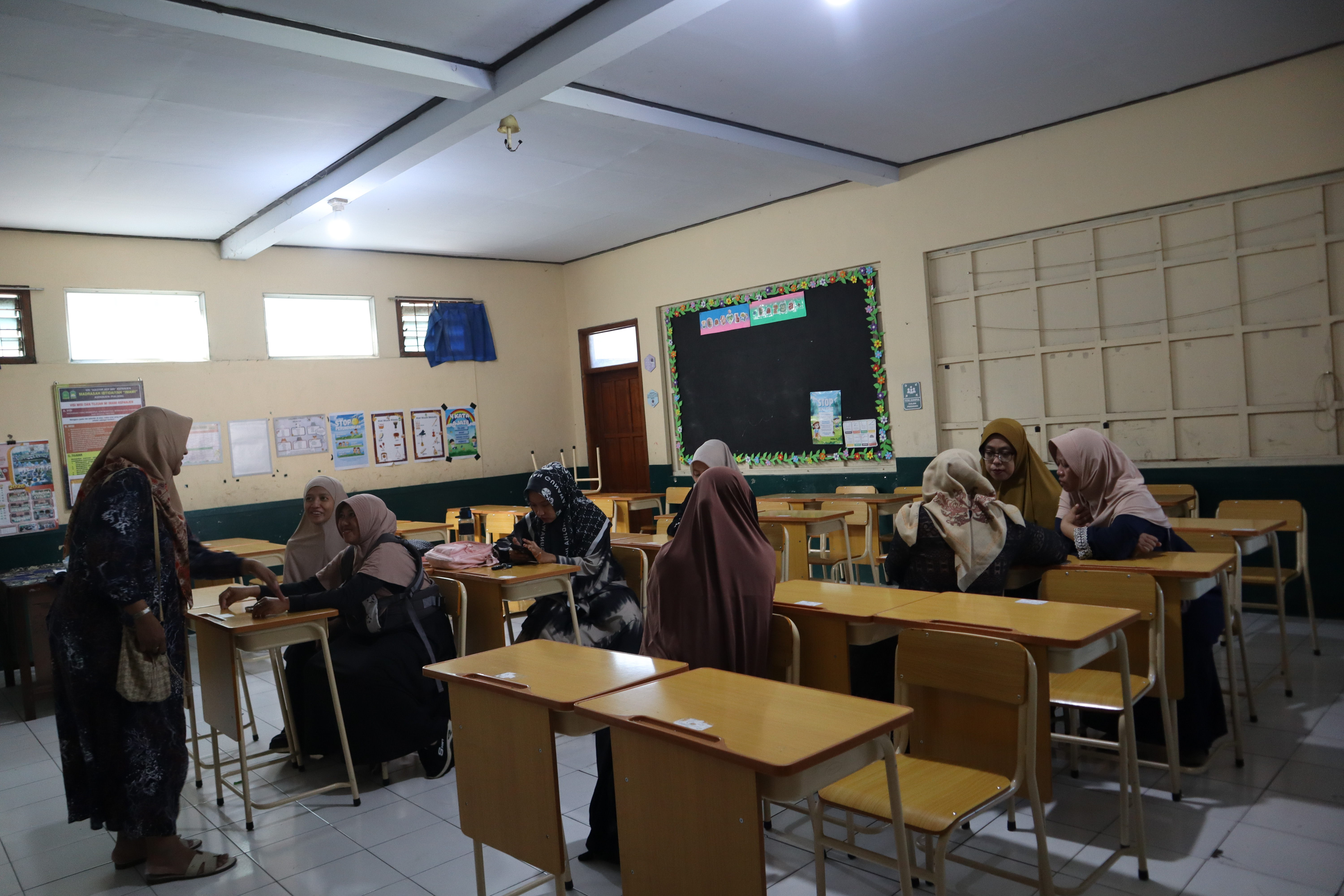 Dokumentasi Istighosah dan Do\\\'a Bersama Guru dan Wali Murid Tahun Ajaran 2026 2027